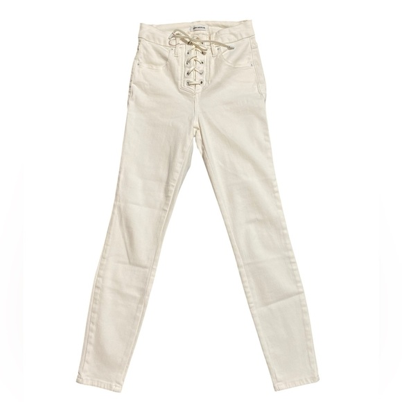 Good American White Ankle Crop Jeans - Picture 3 of 9